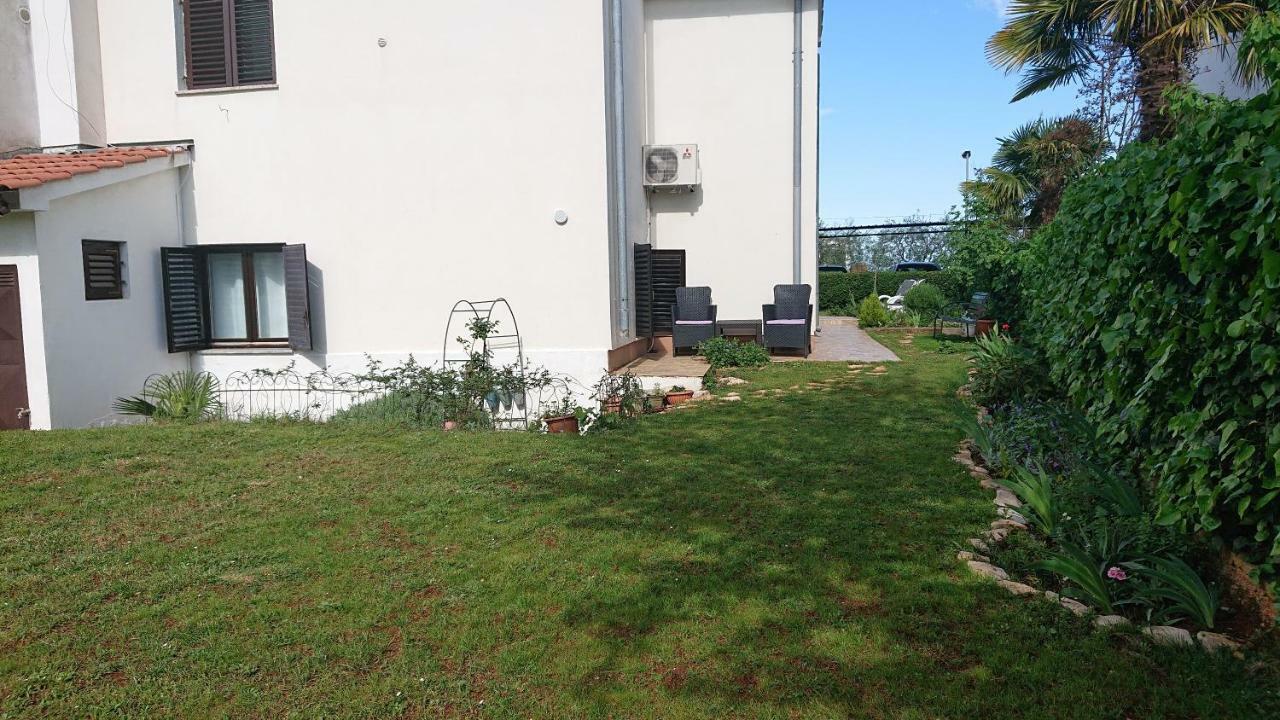 Apartment Devcic Poreč Zewnętrze zdjęcie